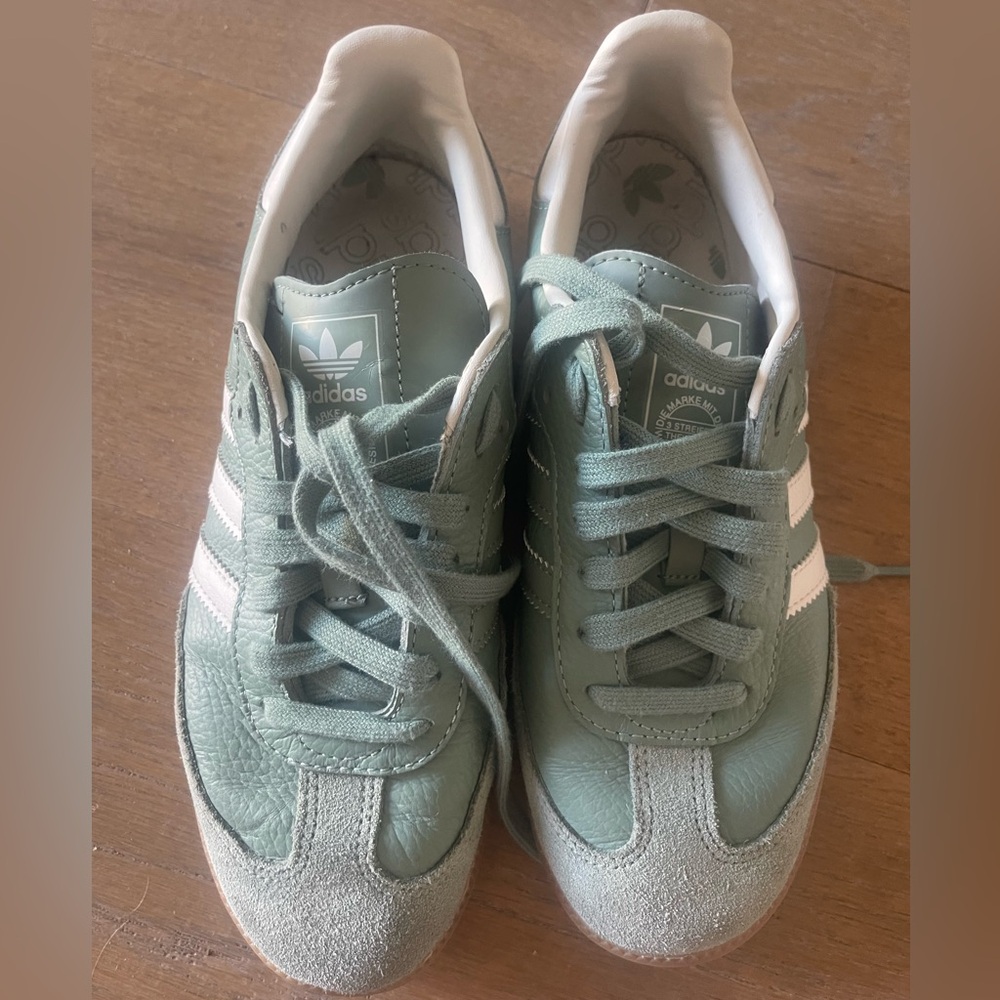 Adidas Sambas
